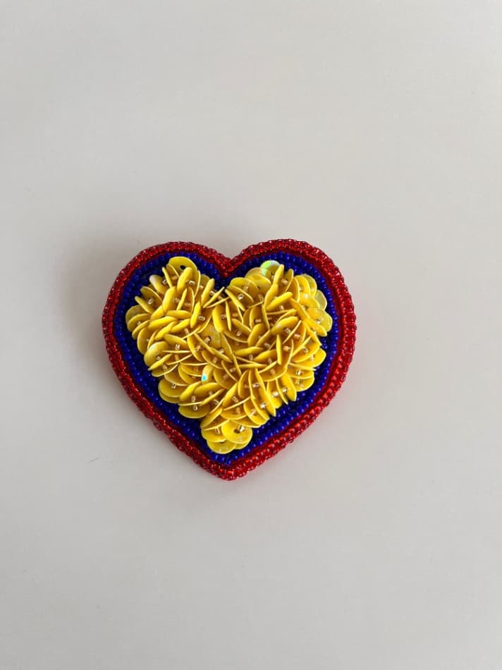 Broche Corazón Colombia con Lentejuelas